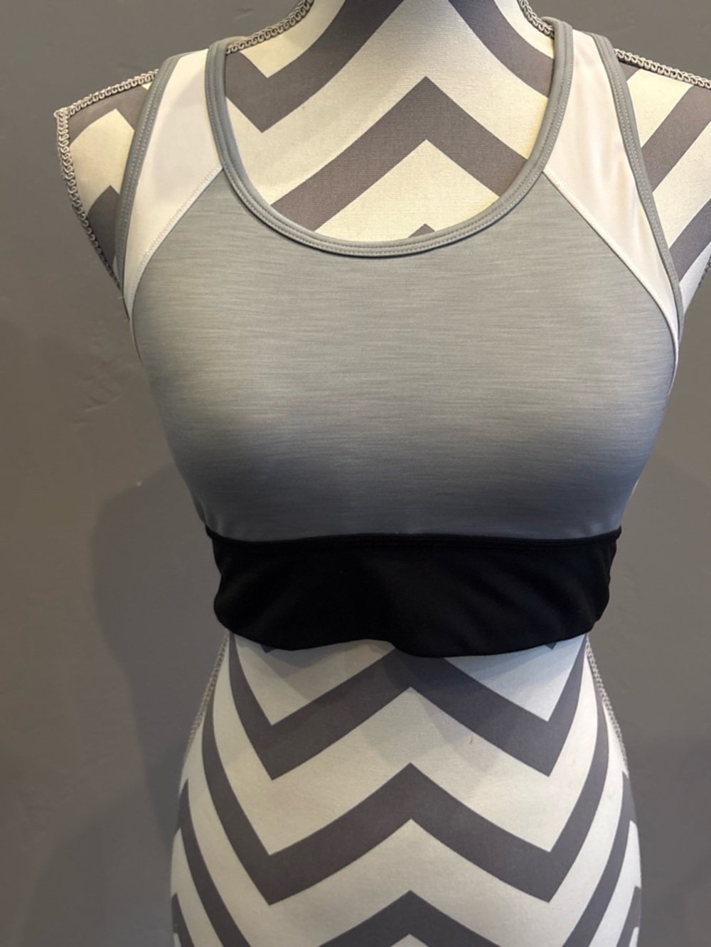Athleta - Women's Gray & Black Sports Bralette - Comfortable Everyday Support